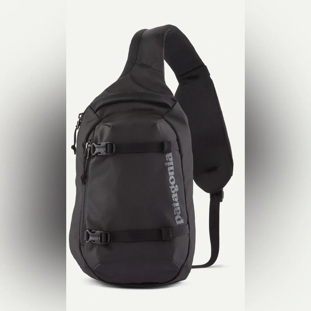 Patagonia NWT Versatile Black Atom Water Repellant Sling Bag 8L - Picture 1 of 9